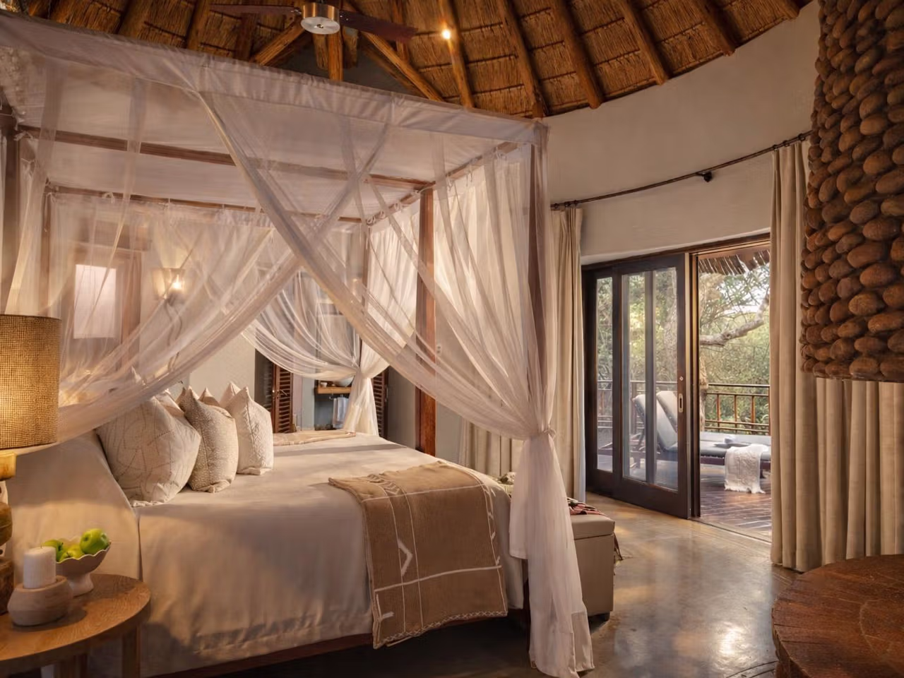 Thanda Safari Lodge