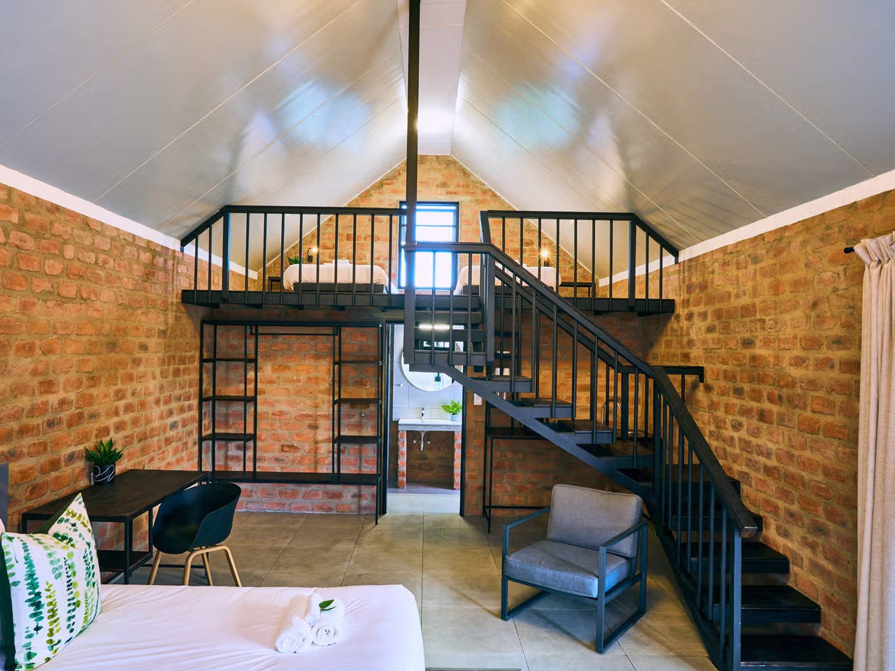 Etosha Omusati Lodge