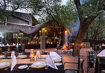 Shiduli Private Game Lodge