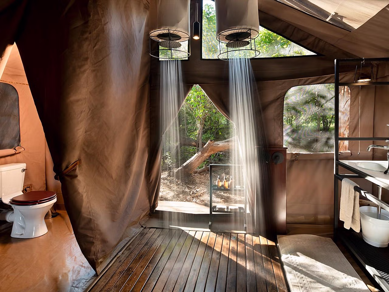 Sandibe Under Canvas