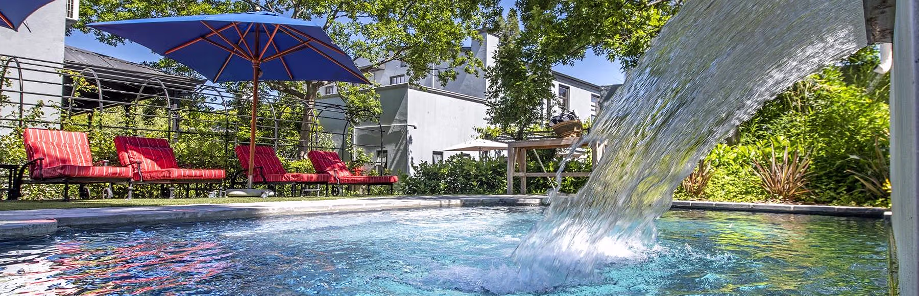 La Fontaine Boutique Hotel