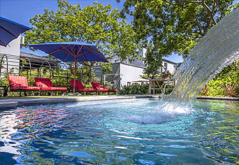 La Fontaine Boutique Hotel