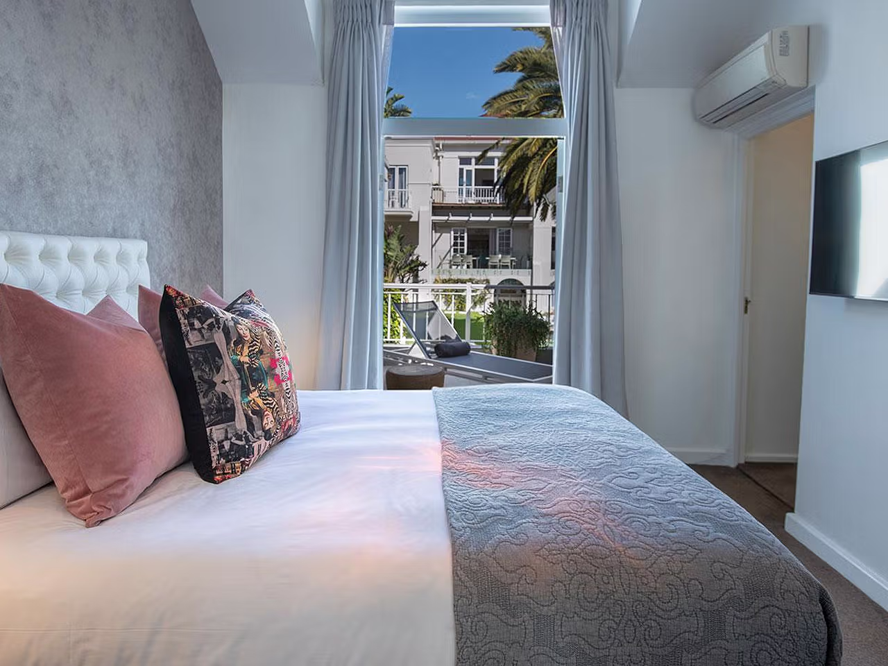 The Clarendon Fresnaye