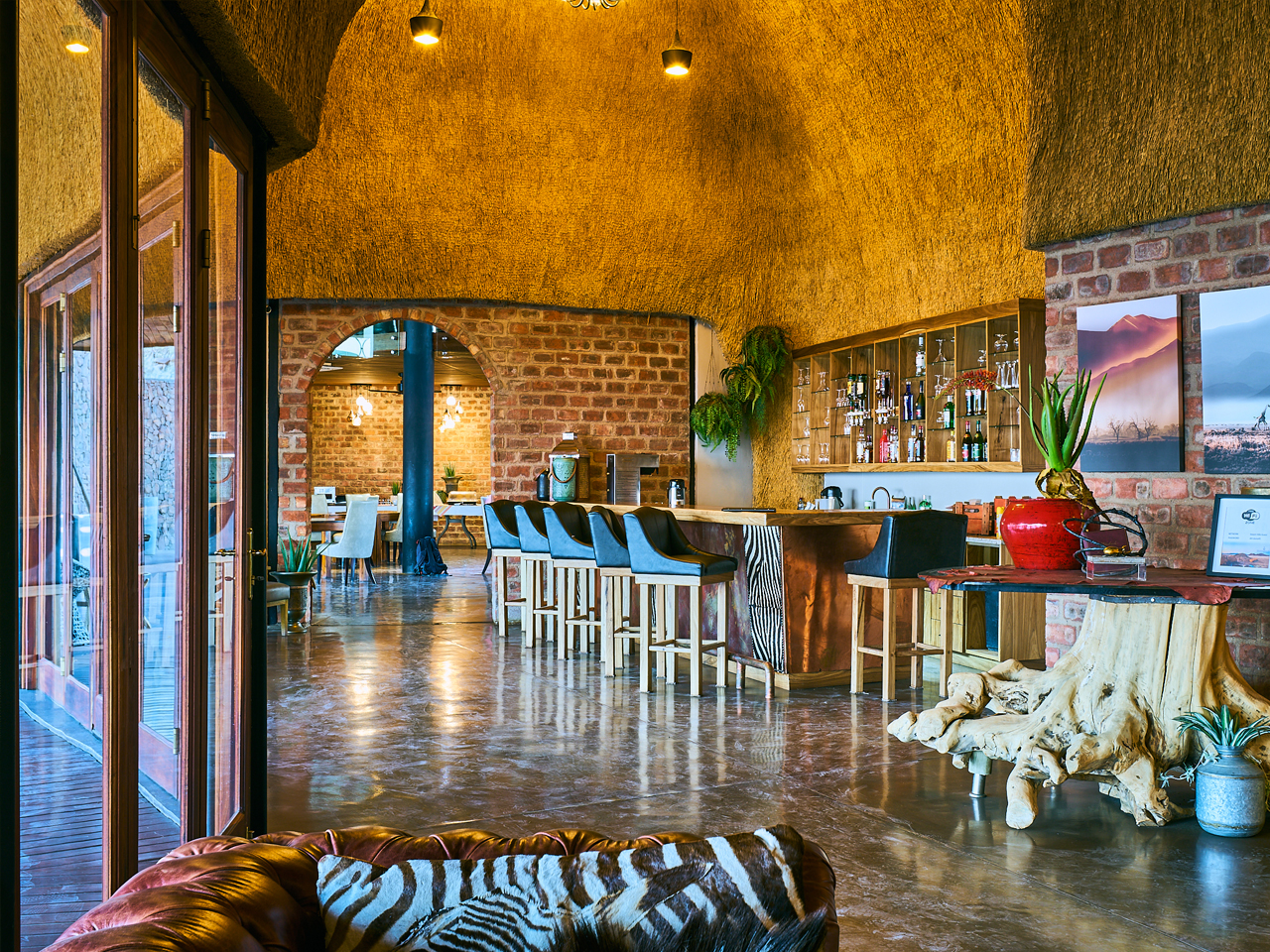 Desert Hills Lodge