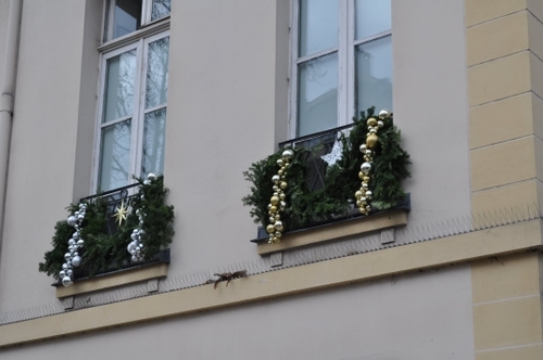 Rebord de fenêtre décoré