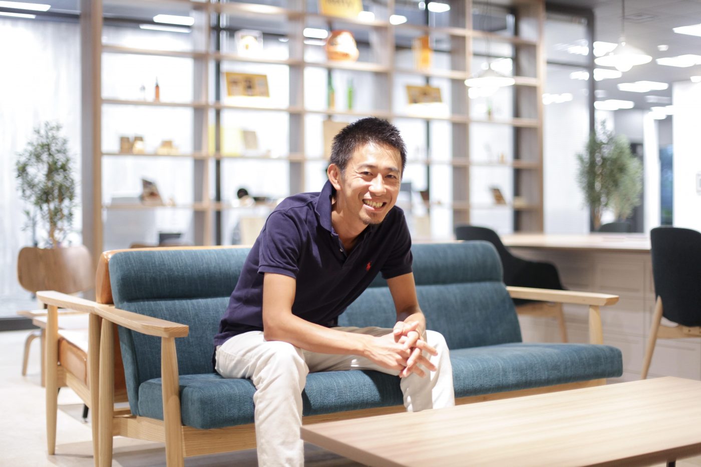 立ち上がったばかりの頃、各ファンクションがひとりずつしかいない状況のなかデザイナーが退職したことが、これまででもっともつらかった瞬間だと語る武田氏。ほかにも、キャッシュの残額が10万円以下にまで追い込まれるなど、苦労は絶えなかった。