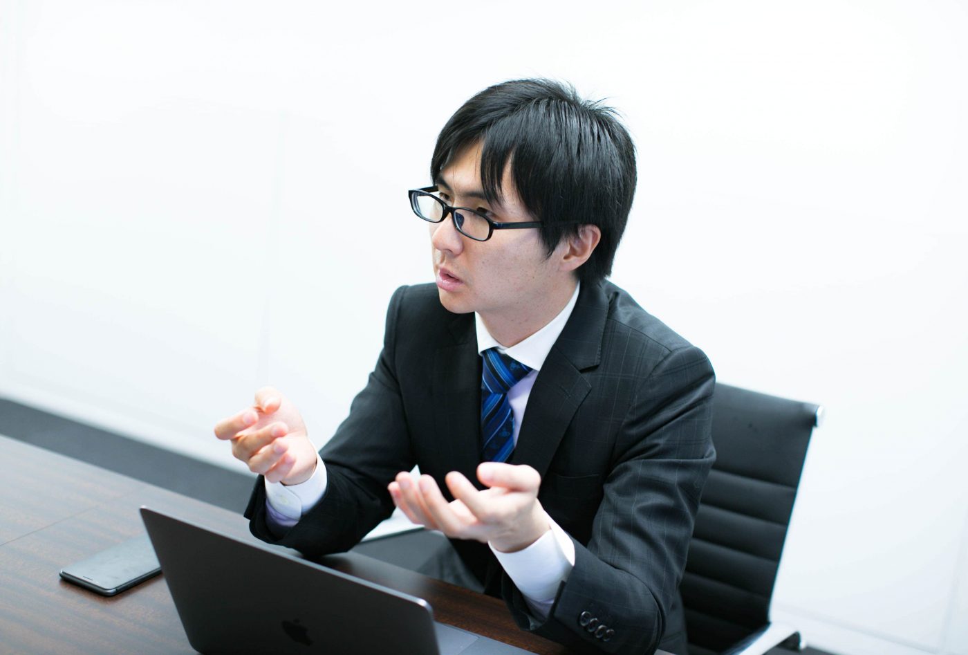 淡々と言葉を続ける野口氏だが、金融業界のスタートアップは業界独特の苦労もあるのだという。野口氏が起業後に抱えた一番の不安は、仕事が入る見込みがないことだった。