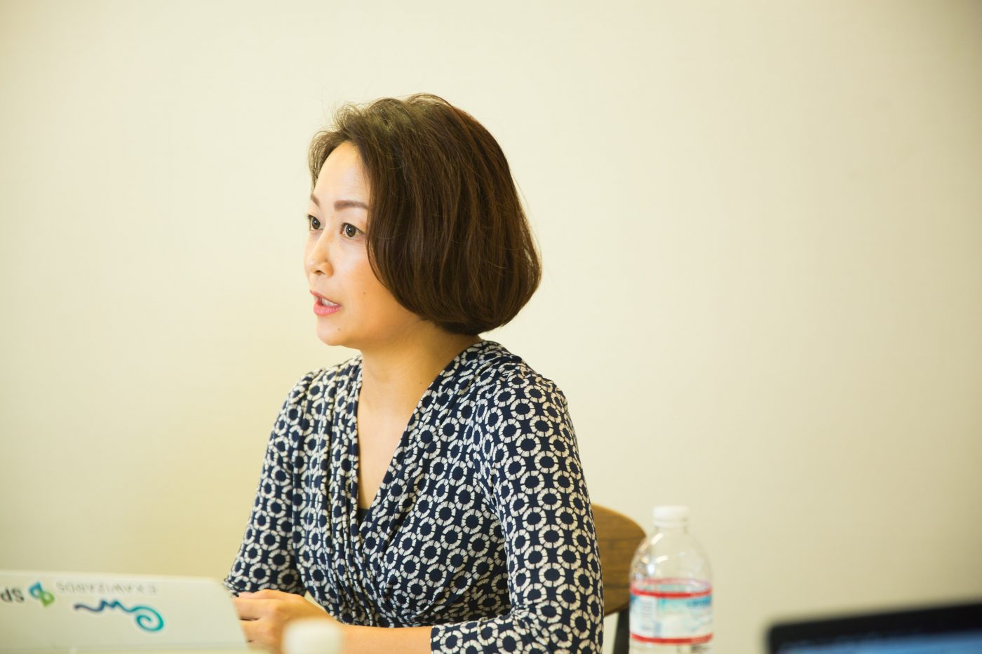 ■佐藤真希子（さとう・まきこ） 2000年に株式会社サイバーエージェントに新卒1期生として入社。インターネット広告事業にて初の女性マネージャーとなり、営業に加えて採用や組織作りなどに貢献。その後、子会社での新規事業立ち上げを経験し、2006年から株式会社サイバーエージェント・ベンチャーズにて9年間ベンチャー投資に従事。2016年2月、独立系のベンチャーキャピタルである株式会社iSGSインベストメントワークスを立ち上げ、取締役 代表パートナーに就任。独立系では日本初の女性パートナーとなる。その他にも文部科学省の次世代アントレプレナー育成事業（EDGE-NEXT）の推進委員や第一勧業信用組合の評議員なども務めている。