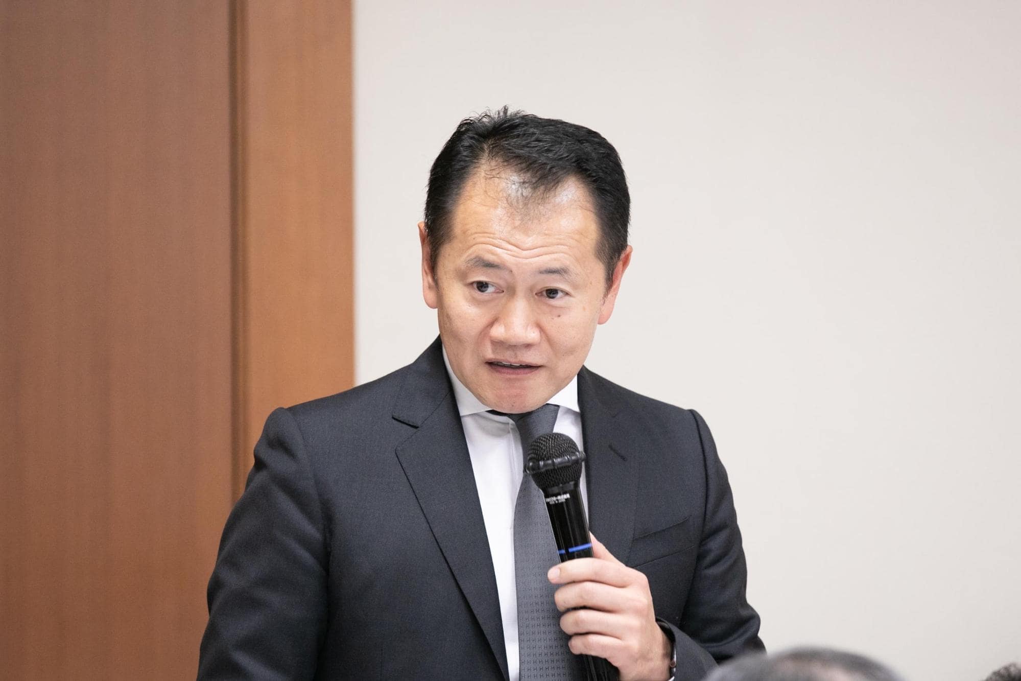 会長の赤浦氏は「スタートアップ環境は盛り上がりを見せているが、グローバルに比べて大きな投資が行われていない」と指摘する。