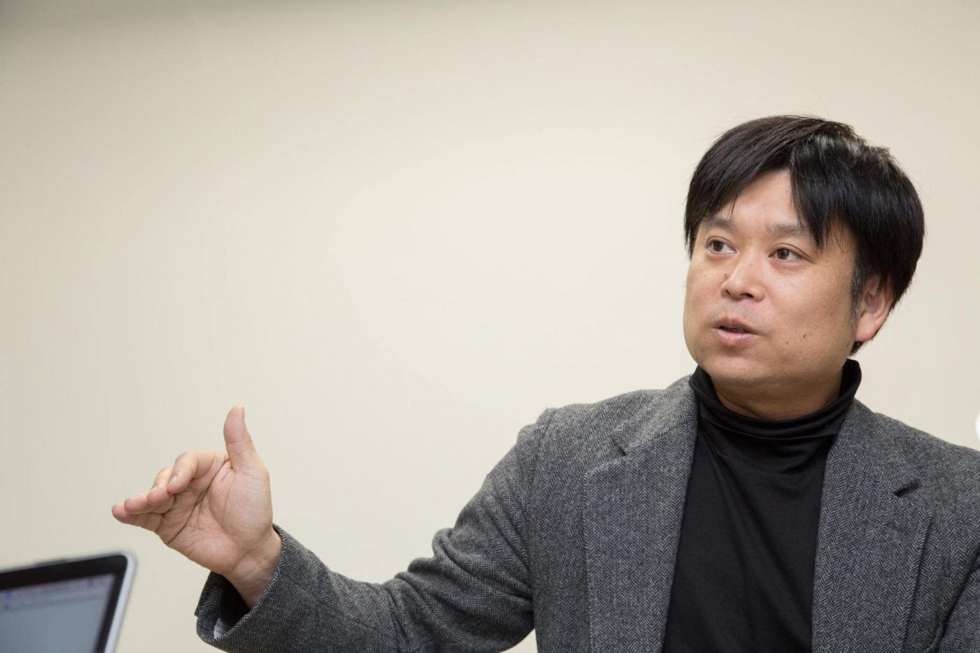 その後、実は独立を考えていたんです。起業体験もできたし、次は事業を作ろうと。そんなタイミングでWiLを共同創業者として立ち上げる話をもらいました。WiLのビジョンに共感したことと、大企業のオープンイノベーションの手伝い、レイターステージの大きな投資案件に携われることが参画の決め手でした。