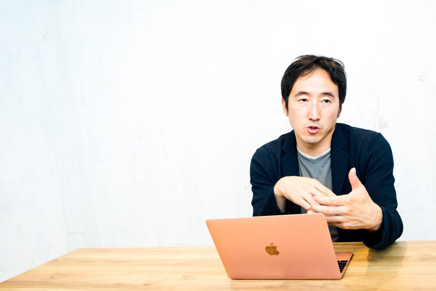 ヤプリ 庵原保文CEO 起業 成功 理由