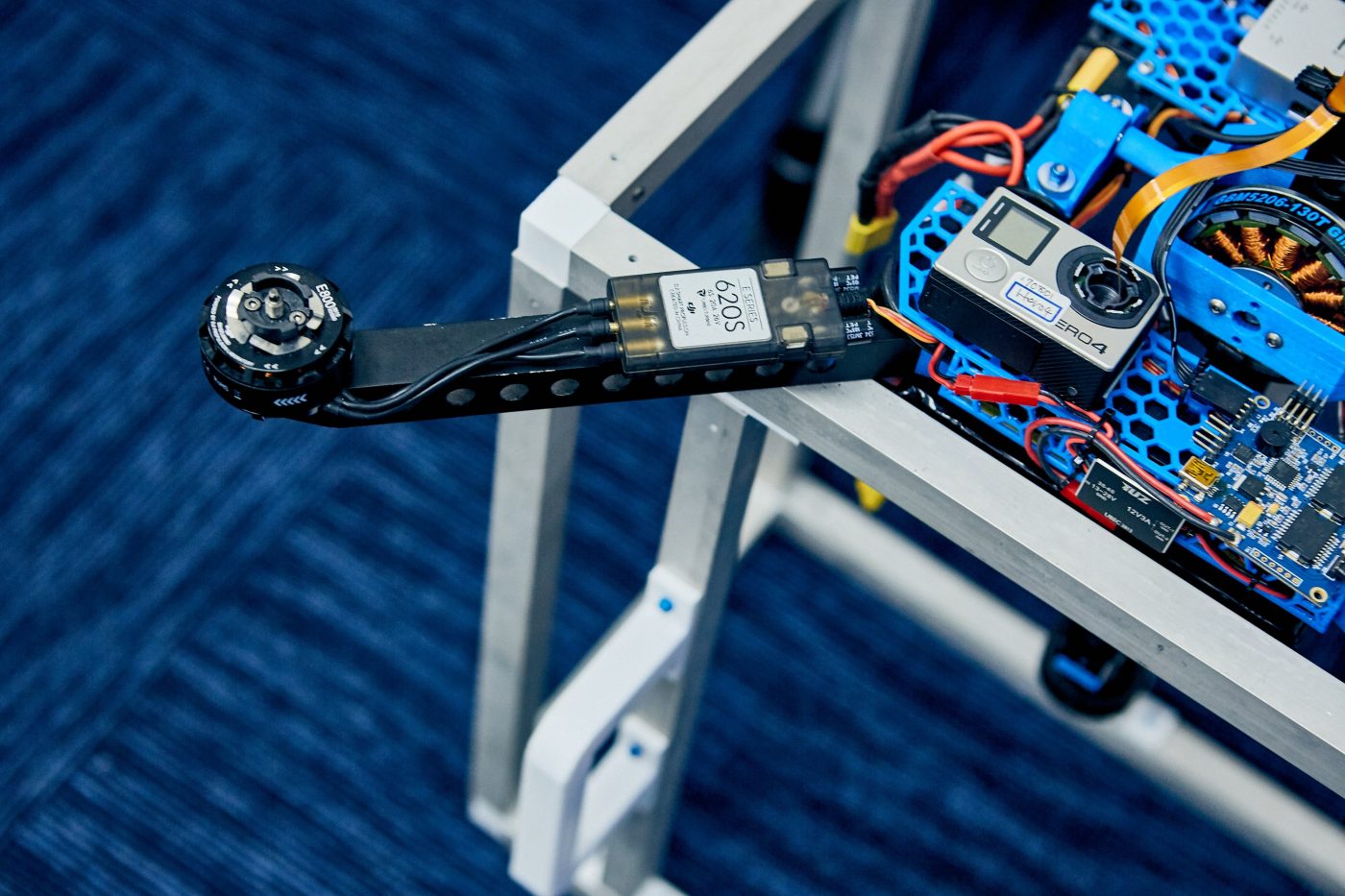 ■田路圭輔(とうじ・けいすけ)エアロネクストCEO ー新卒で電通に入社。1999年、株式会社IPG(以下、IPG) 共同設立 代表取締役に就任。2017年、株式会社エアロネクスト 代表取締役CEOに就任。 ドローンスタートアップCEOインタビュー