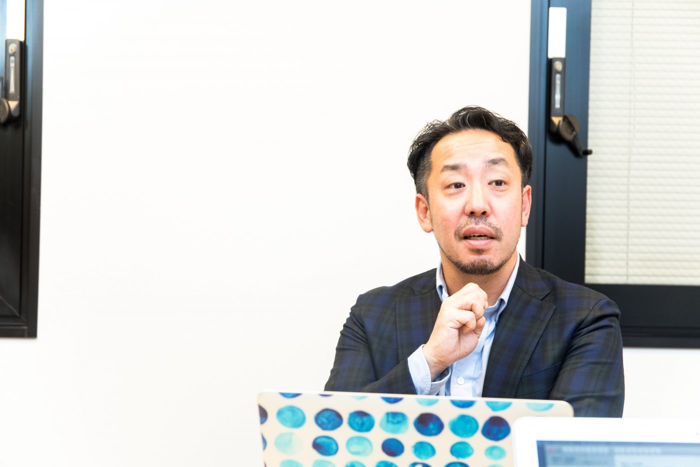 しかし、その後起きた日本を揺るがす大きな事件が、南氏のキャリアを大きく変える。