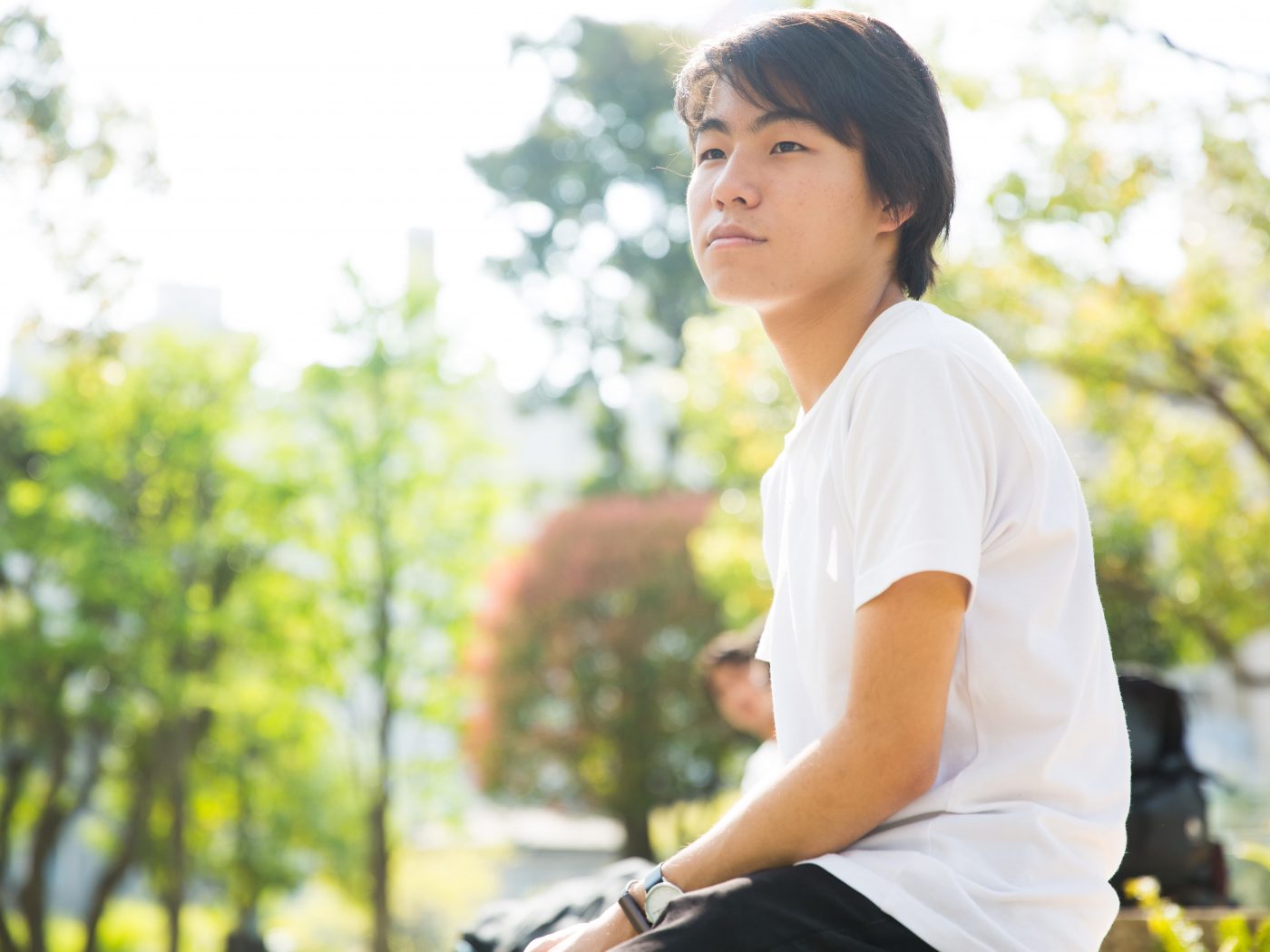 山内奏人(やまうち・そうと) − ワンファイナンシャル株式会社 CEO 2001年生まれ。6歳でパソコンを手にしたことをきっかけに、独学でプログラミングを習得。2016年、ウォルト株式会社(現ワンファイナンシャル株式会社)を創業し、カード決済アプリ「ONEPAYMENT」をリリース。