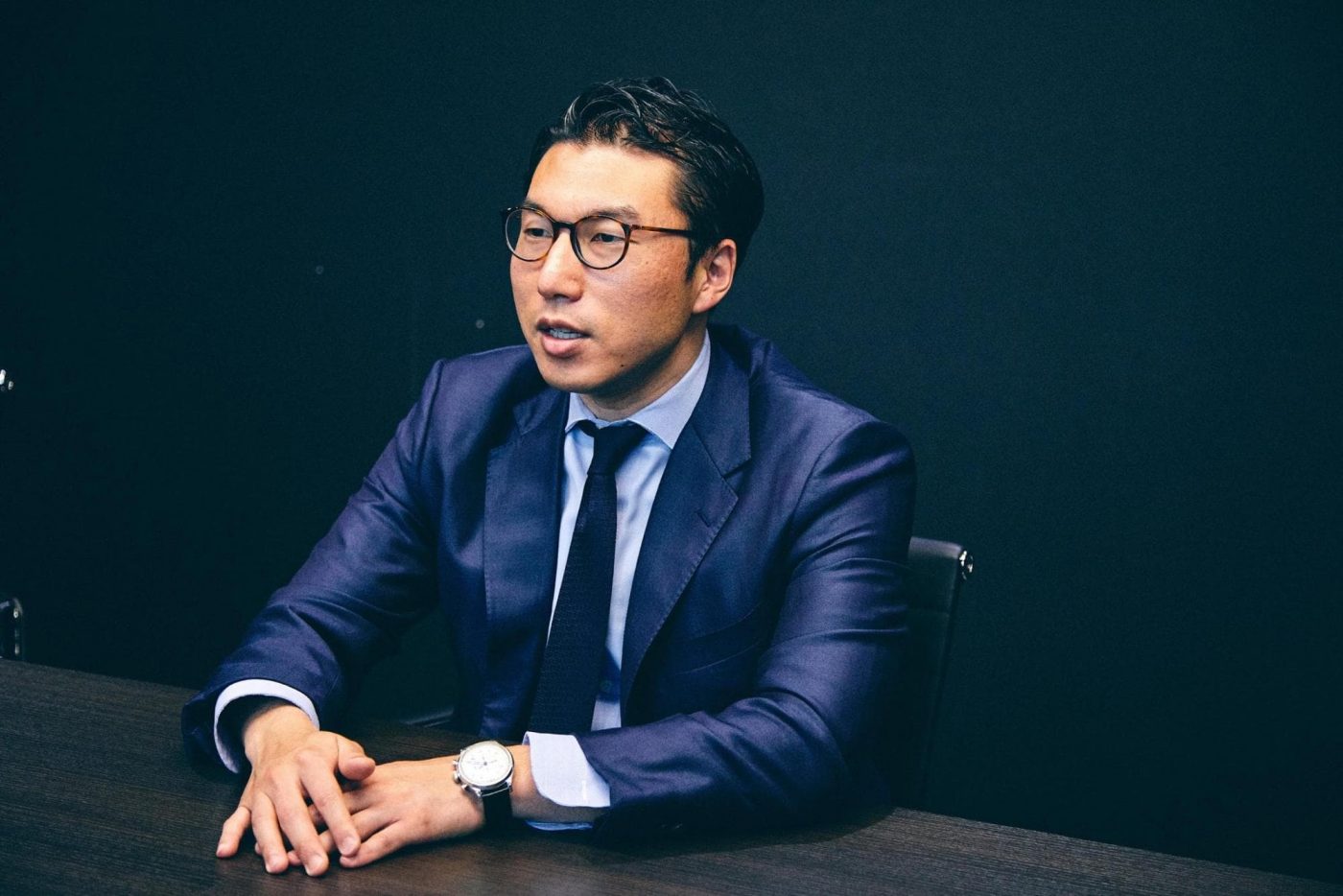 ■會田武史（あいだ・たけし） 三菱商事株式会社に入社し、自動車のトレーディング、海外市場での販売/マーケティング施策の企画・立案・実行、クロスボーダーの投資案件・新会社設立、政府向け大口入札案件、M&A案件等に従事。2017年7月に株式会社RevCommを設立。