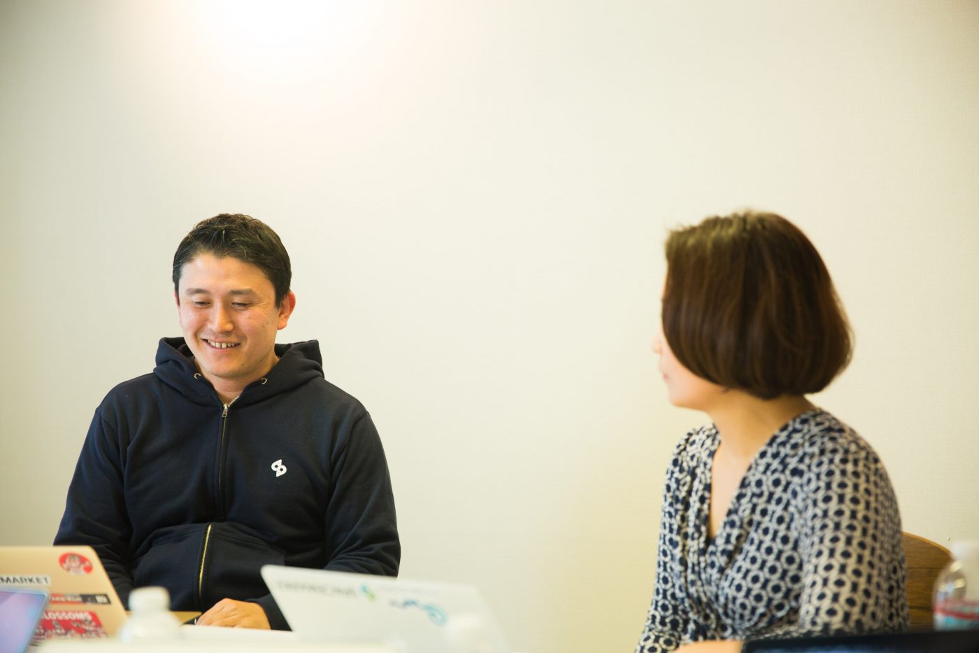 スペースマーケットで起業する前、重松氏はたくさんのビジネスアイデアを検証してきた。その中で、レンタルスペースのアイデアが最もしっくりきたという。