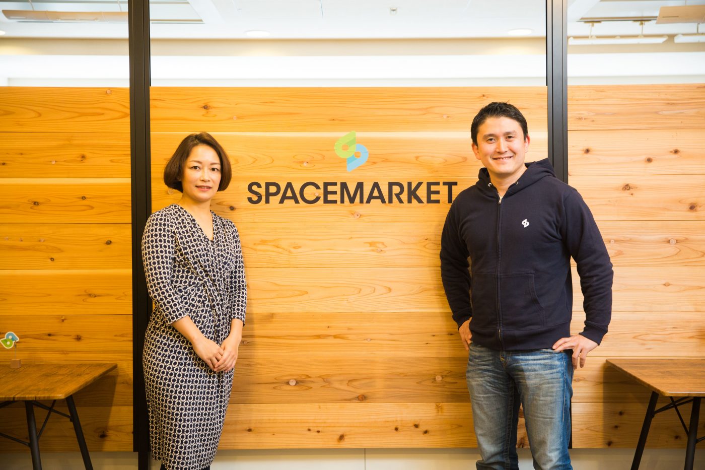 起業した人や、転職して新たな仕事にチャレンジした人の話を聞いていると、ふと思うことがある。自分ひとりならともかく、家族がいる場合、不安はなかったのかと。反対はされなかったのだろうかと。