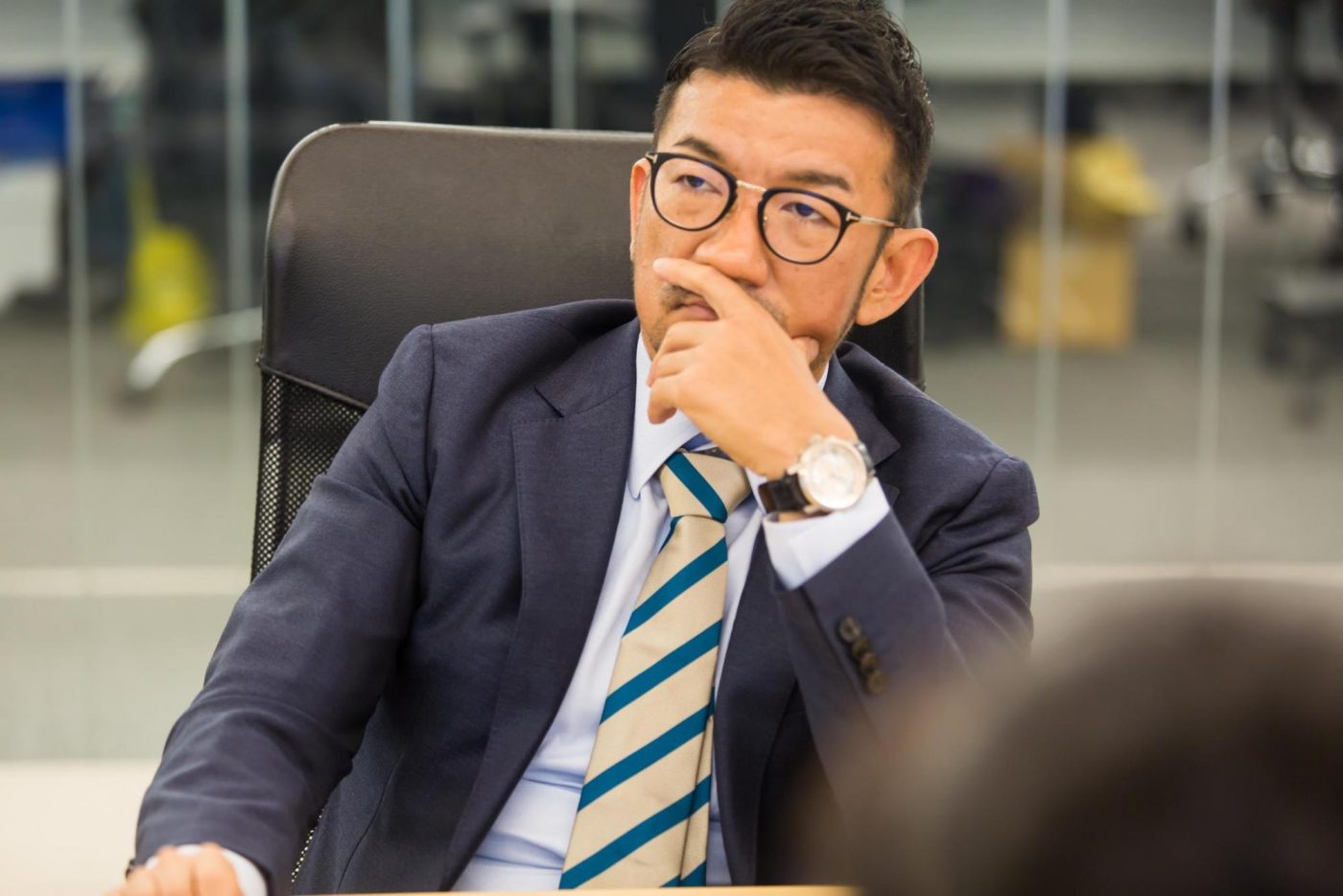 もともと、国内外問わず、期待値が高いことはわかっていた。だからこそ、山﨑氏はめげることなく事業と向き合い続けられたのだろう。ただし、苦悩する時期がどれほど続くのか、渦中にいる間はわからない。 順調なときには「一生続ける」と誓ったことも、目の前の状況が変わってしまえば同じようには考えられないこともある。それでも、山﨑氏は、強い想いを持つことでしか事業は伸ばせないと強く話す。