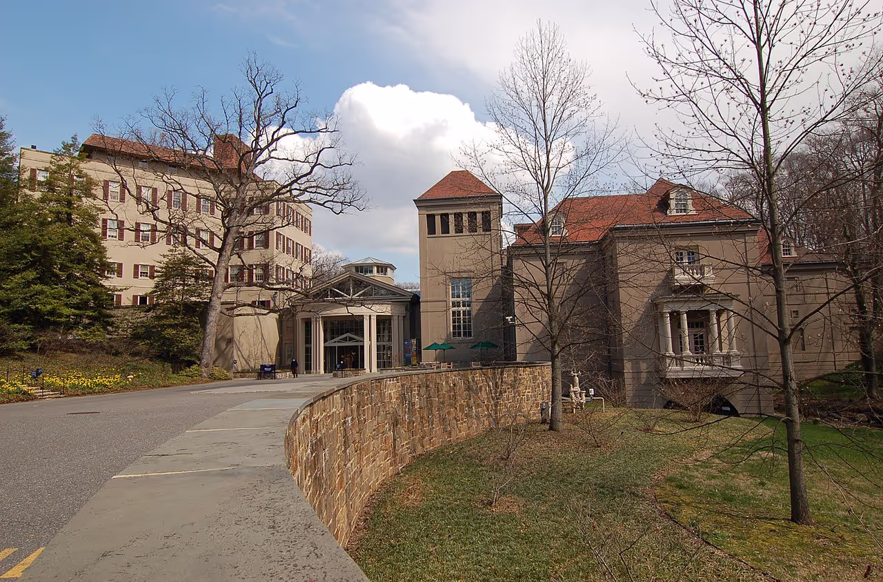 Photo of Winterthur Museum Building in Delaware