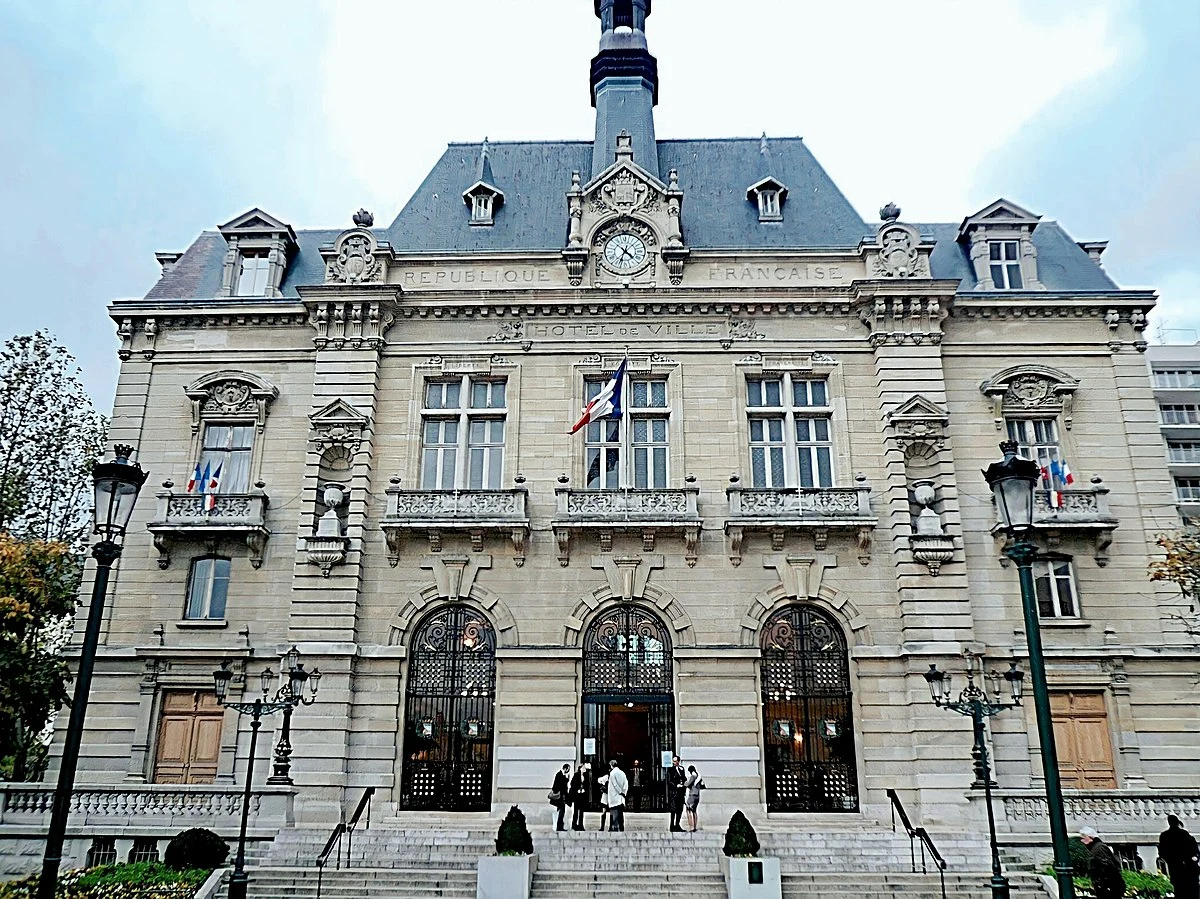 trouvez votre dame de compagnie à Colombes