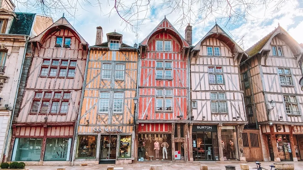 Dame de compagnie à Troyes
