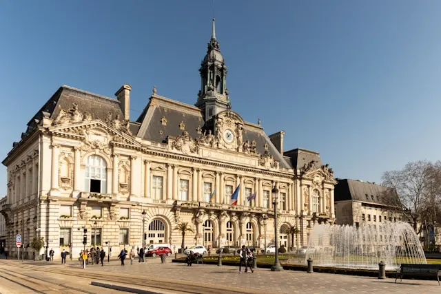 Dame de compagnie à Tours
