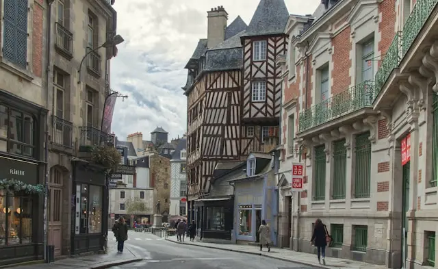 Dame de compagnie à Rennes