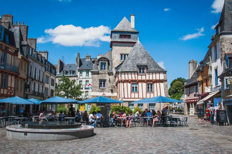 Dame de compagnie à Quimper