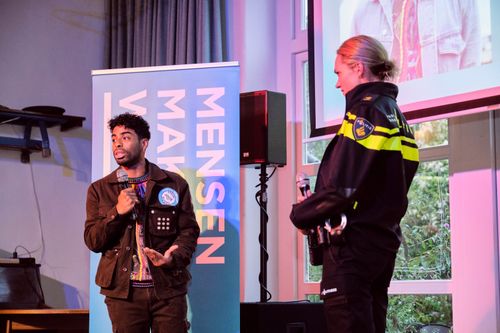 Koike Hess tijdens Pitch Avond