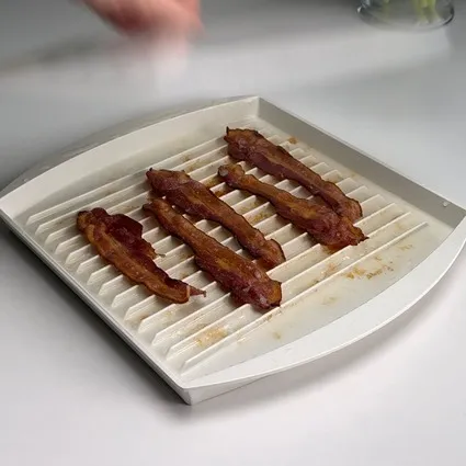 Microwave Bacon Tray with Lid