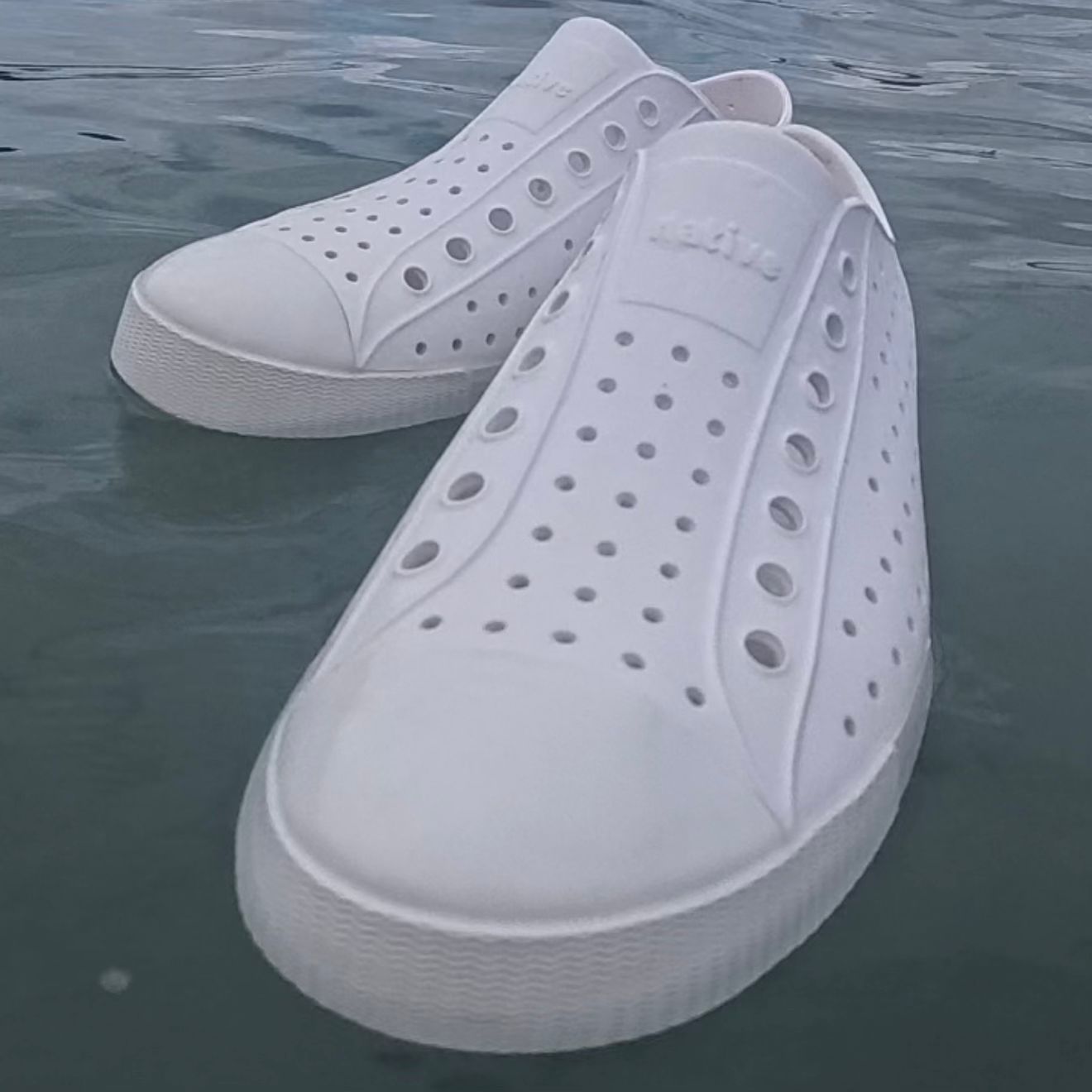 Part 465 - Fully Foam Sneaker Style Water Shoe