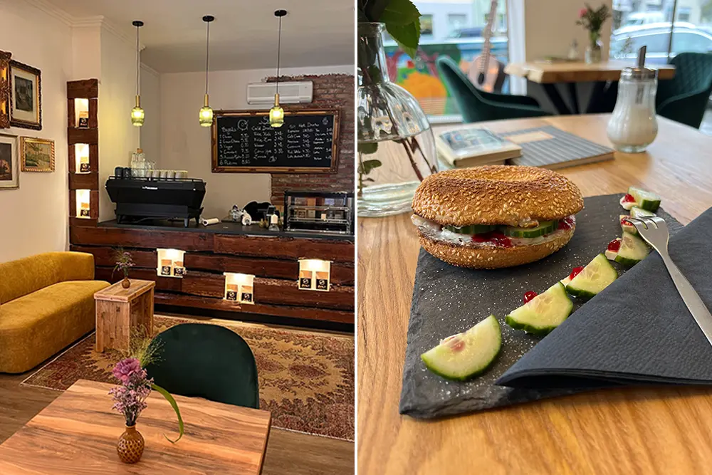 Köstlicher Lachs und Avocado Bagel auf einer Frühstückstafel im Café Sum's Coffee & Bagel in Essen-Rüttenscheid 