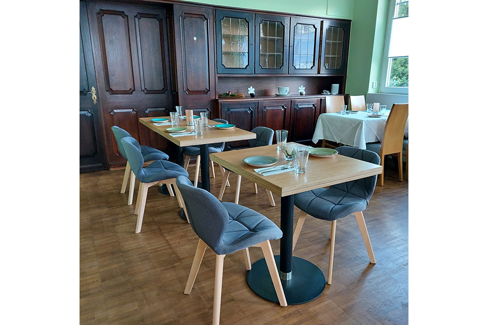 Innenansicht der Meze Bar Eleon im Essener Südviertel