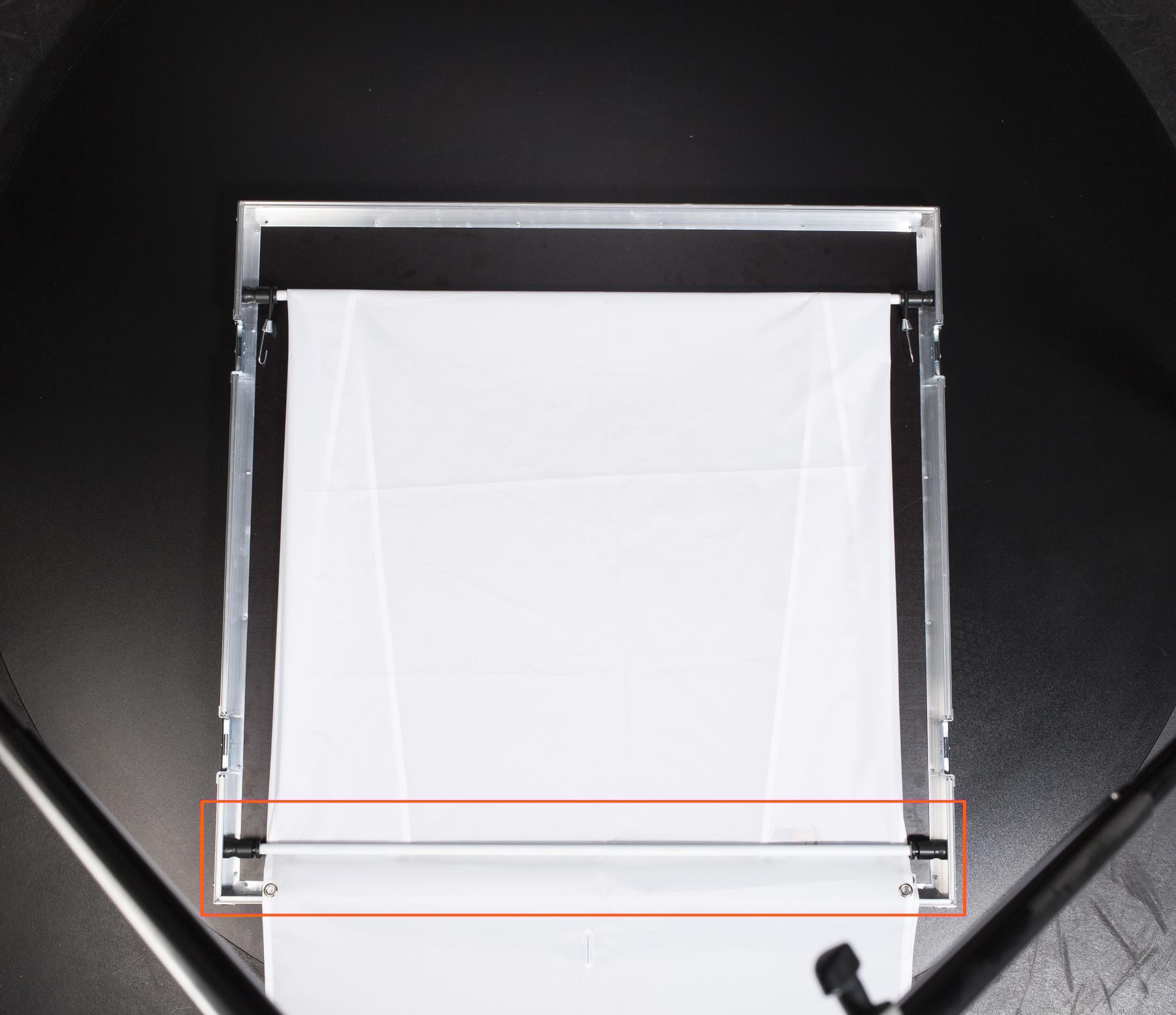 Fold the background to the case’s side