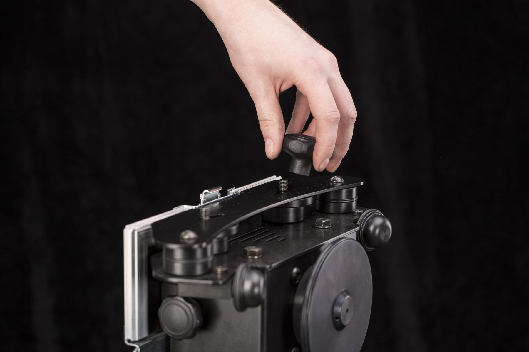 Side support wheels