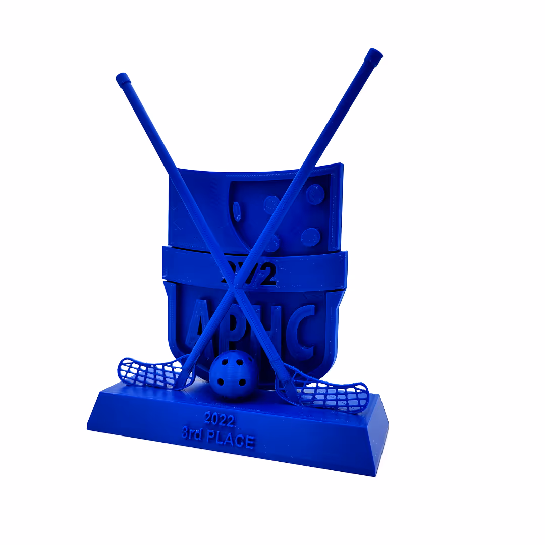 Serie sportbekers met APHC-branding in PLA-filament, lokaal vervaardigd