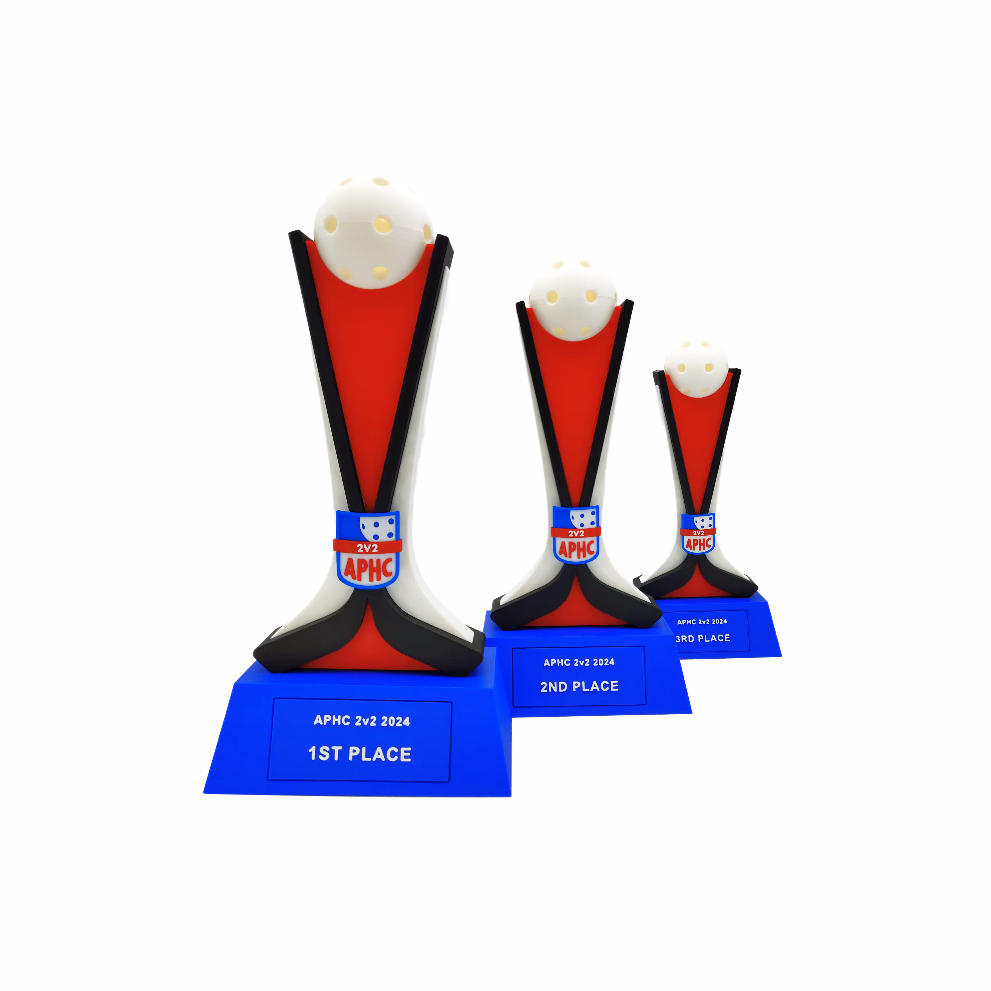 Op maat ontworpen sportbekers in thema van sportvereniging