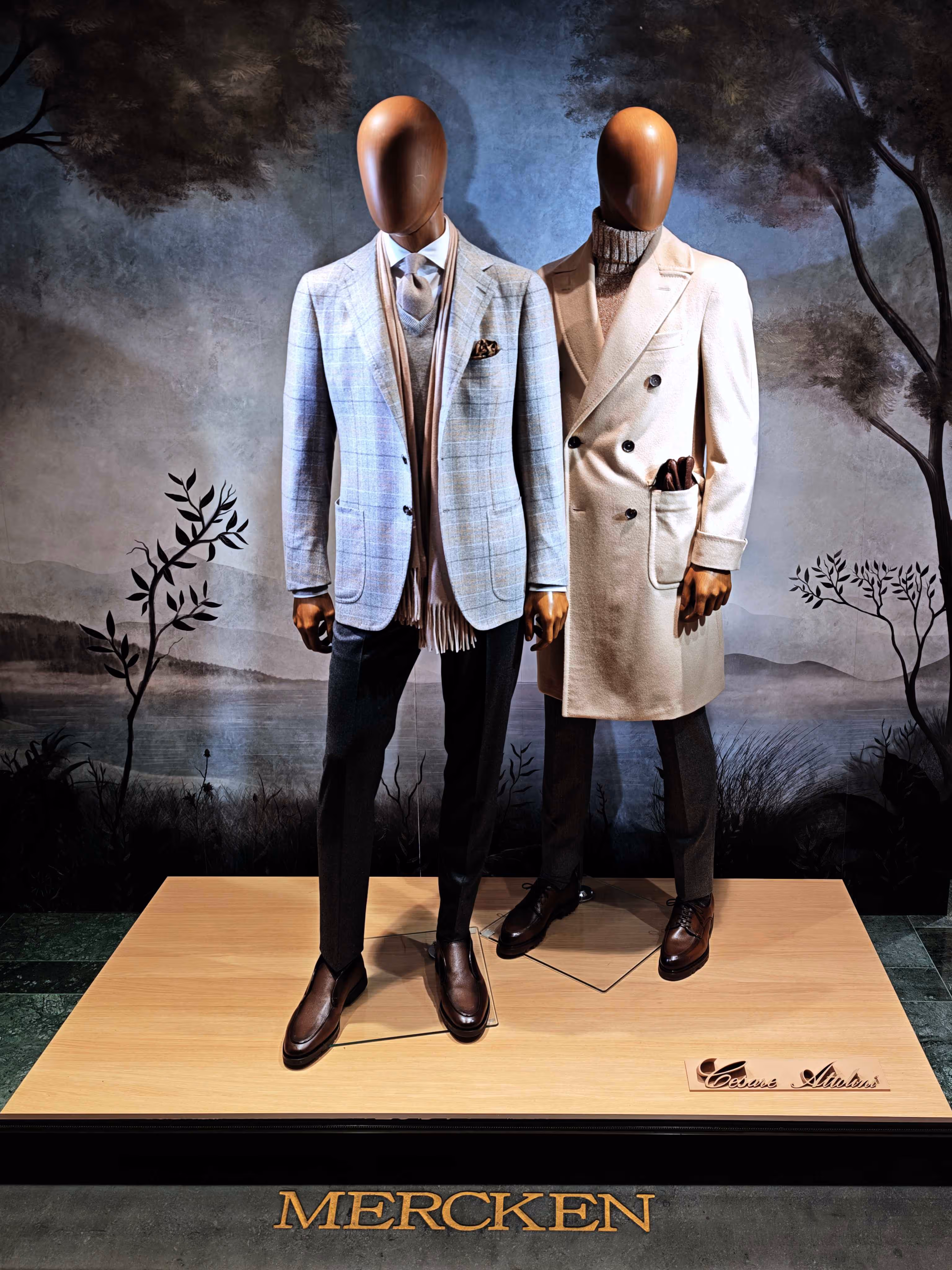 Digitale modellering en productie van reliëf-branding voor Mercken: 3D-printer, afwerking en huisstijlintegratie.