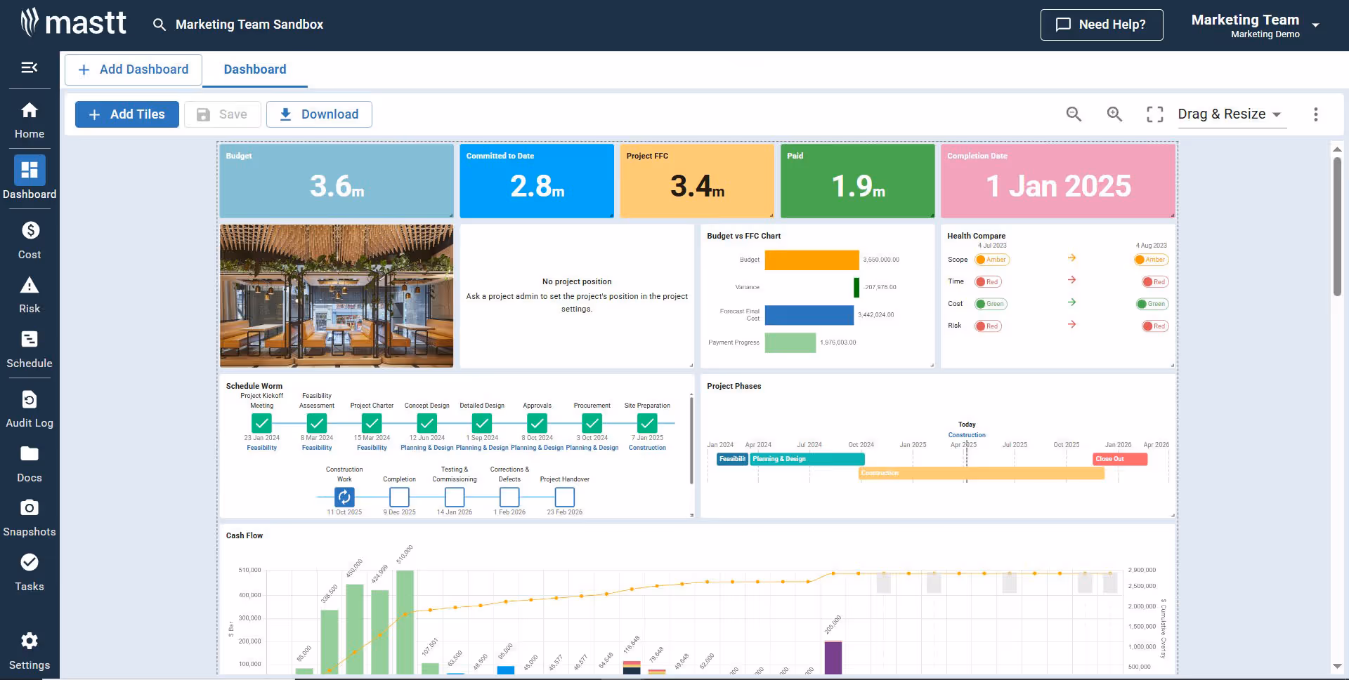 Smart scheduling tool displaying real-time project data and timelines