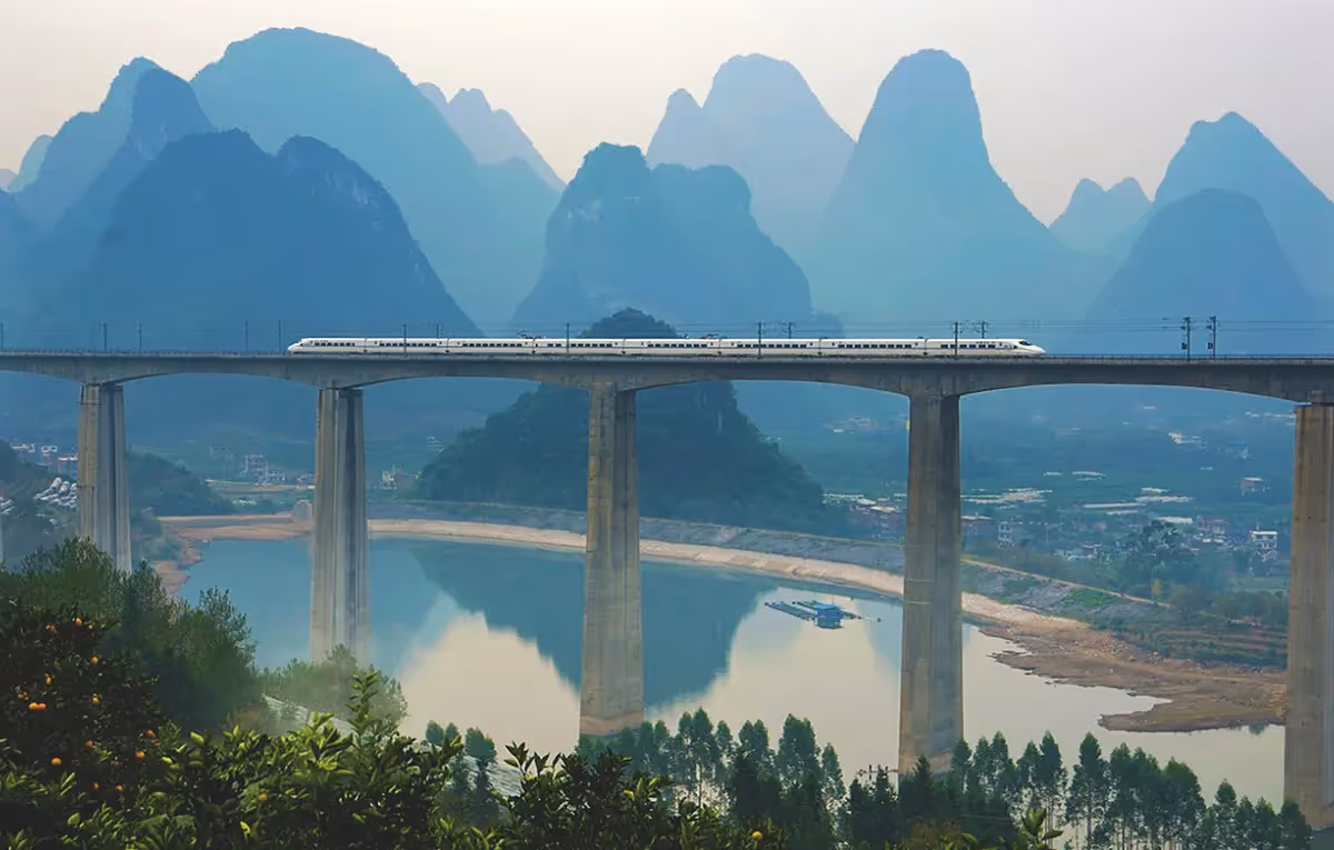 Cangde Grand Bridge, one of the longest bridges in the world