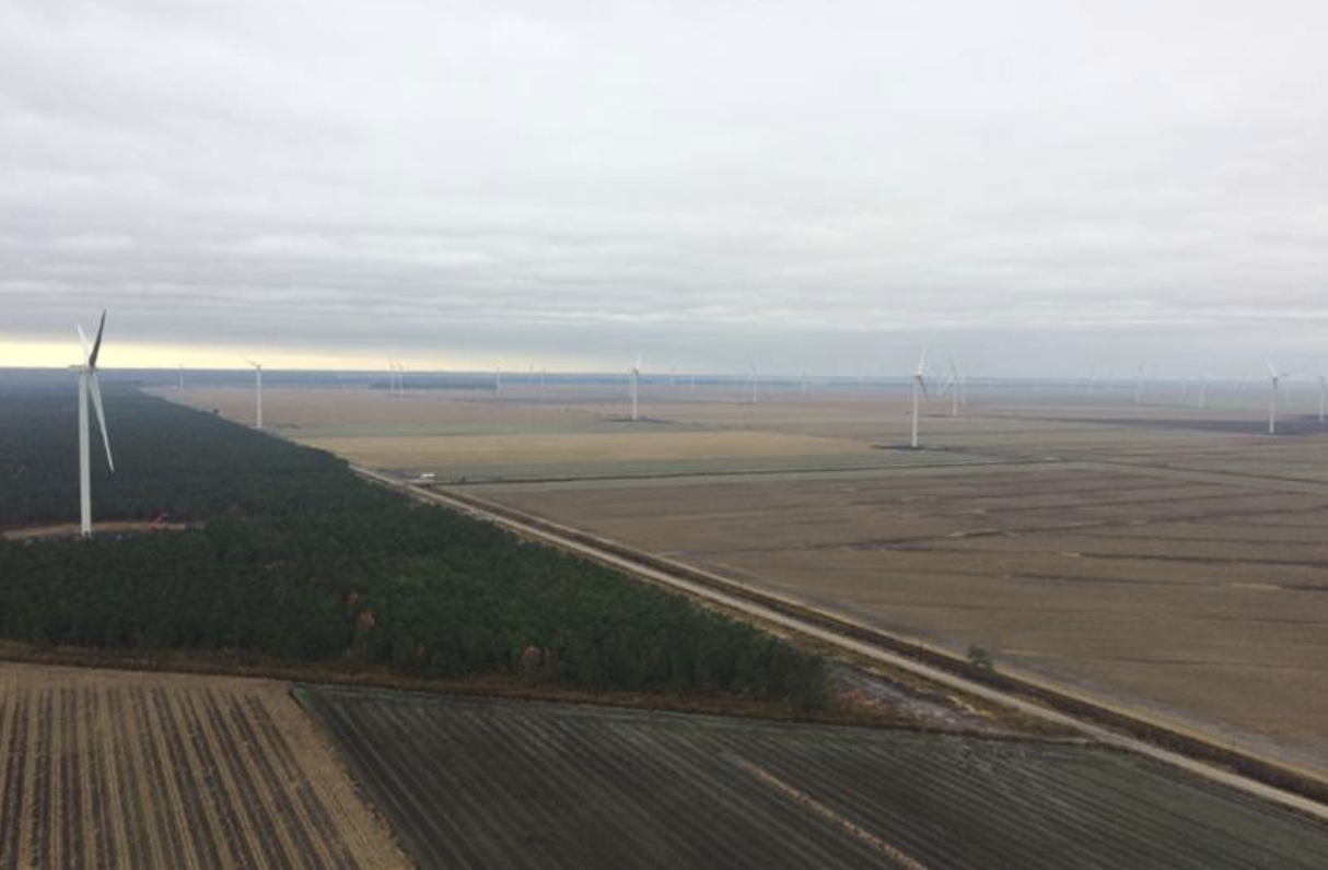 One of the largest construction company in the USA MasTec builds wind farm.