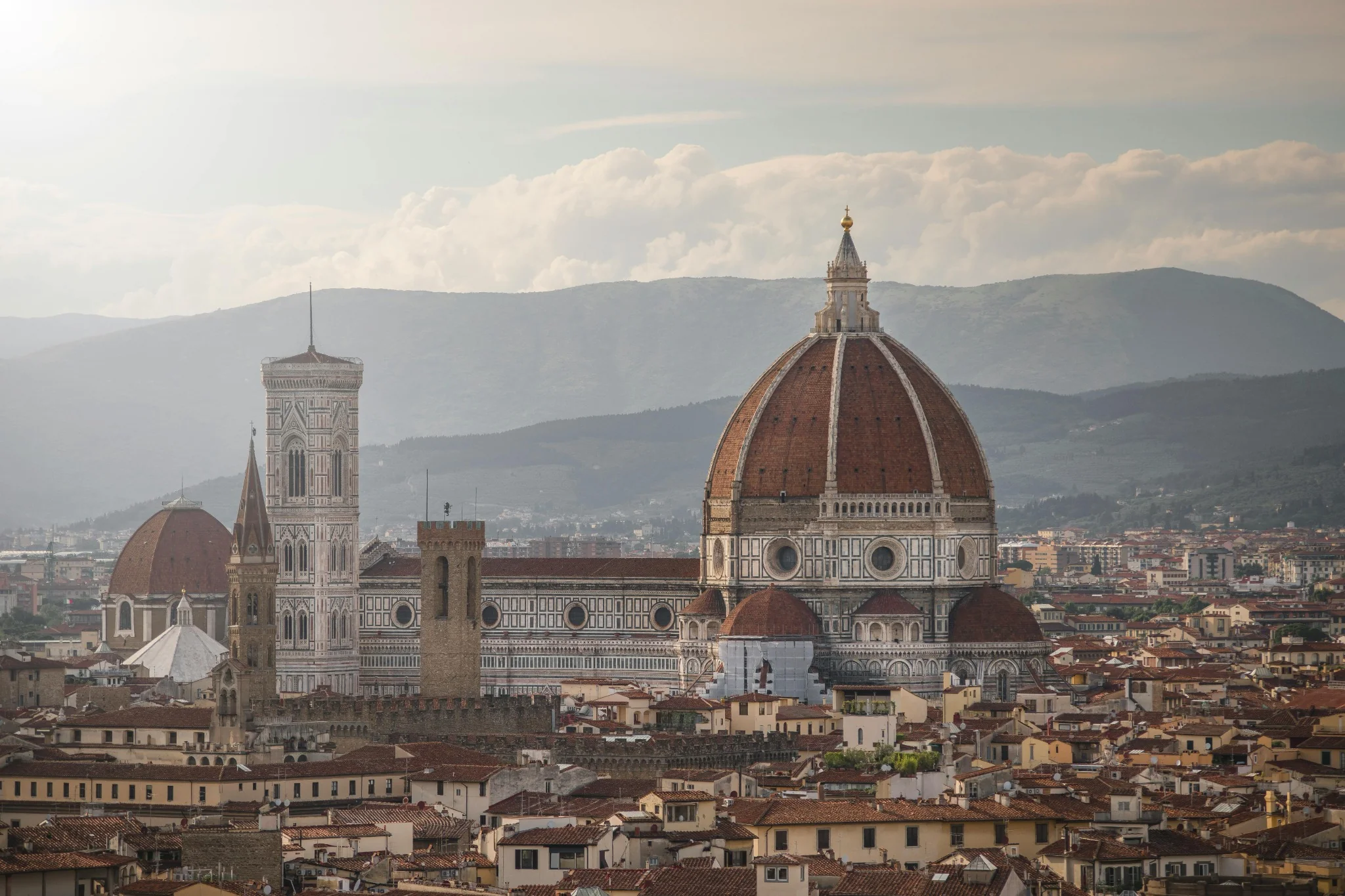 Florence Cathedral skyline view highlighting Brunelleschi’s massive dome