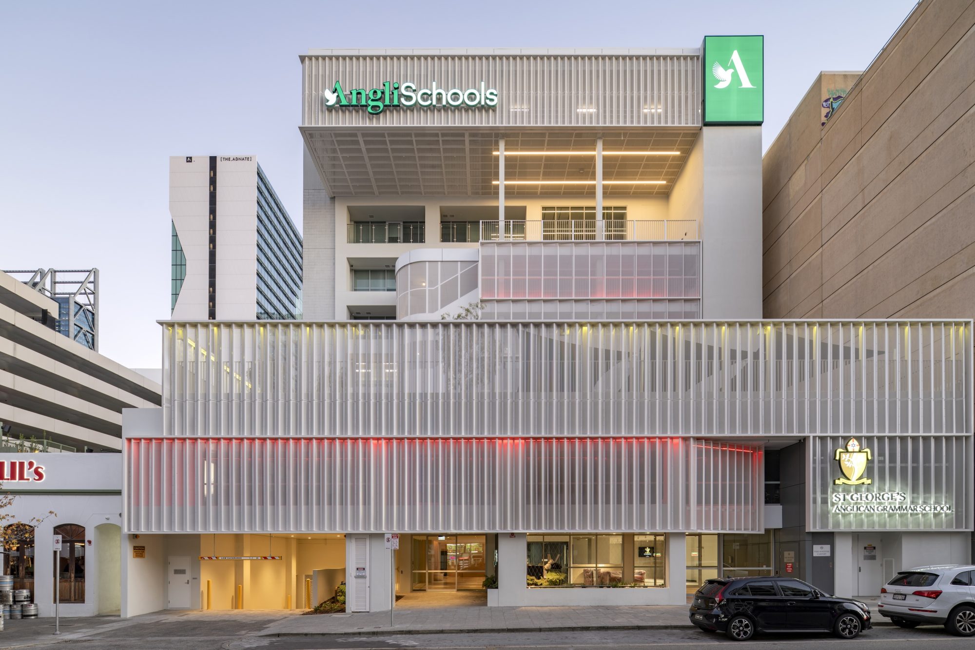 Street view of St George’s Anglican Grammar School in Perth by Build Australia.