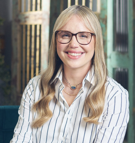 Stephanie Romiszewski