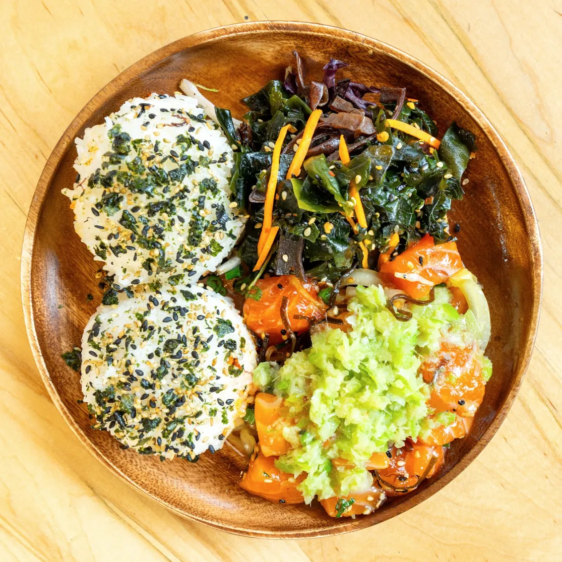 A plate of food with vegetables and meat
