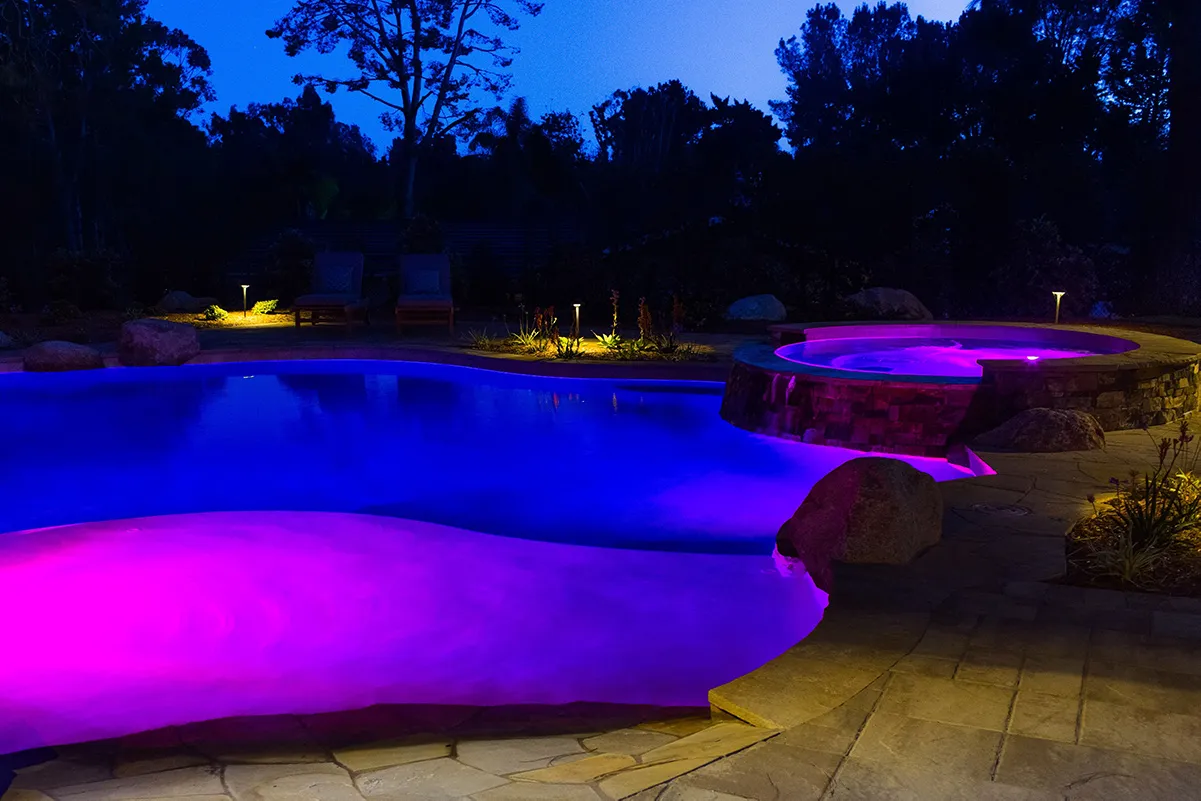 freeform pool - pool companies near me