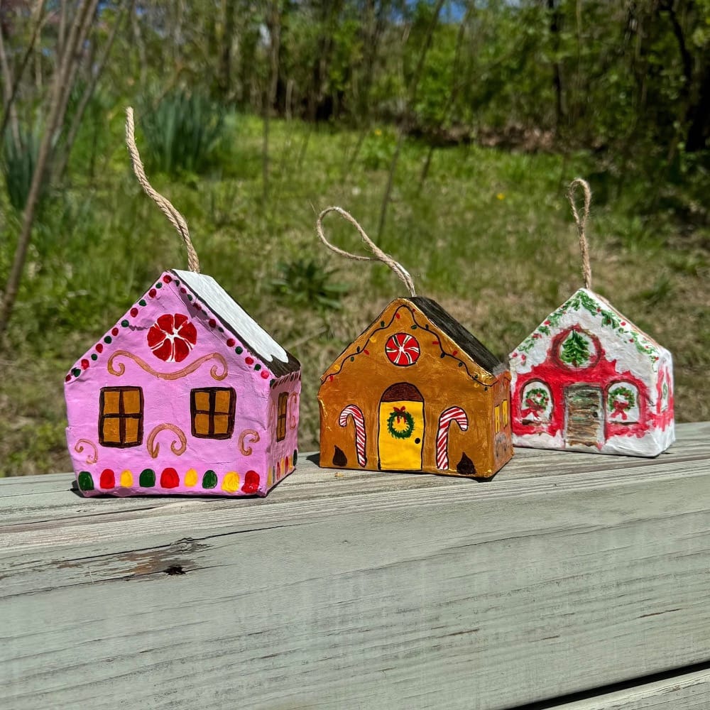 Holiday Cottage Decorating with Cottage Courses