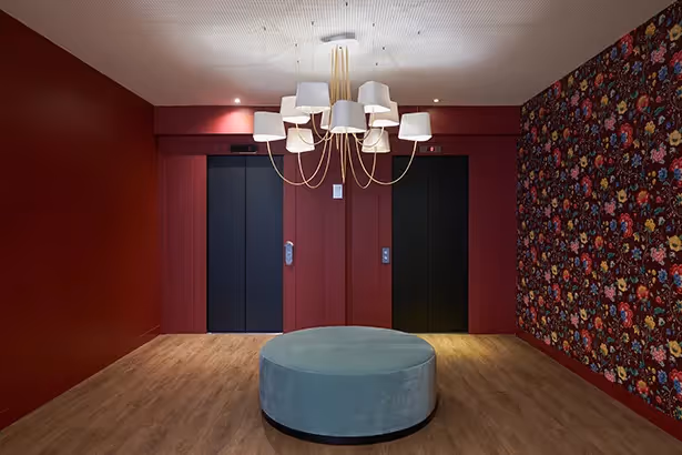 L'esprit Libre - Best Western Paris Roissy - Lobby