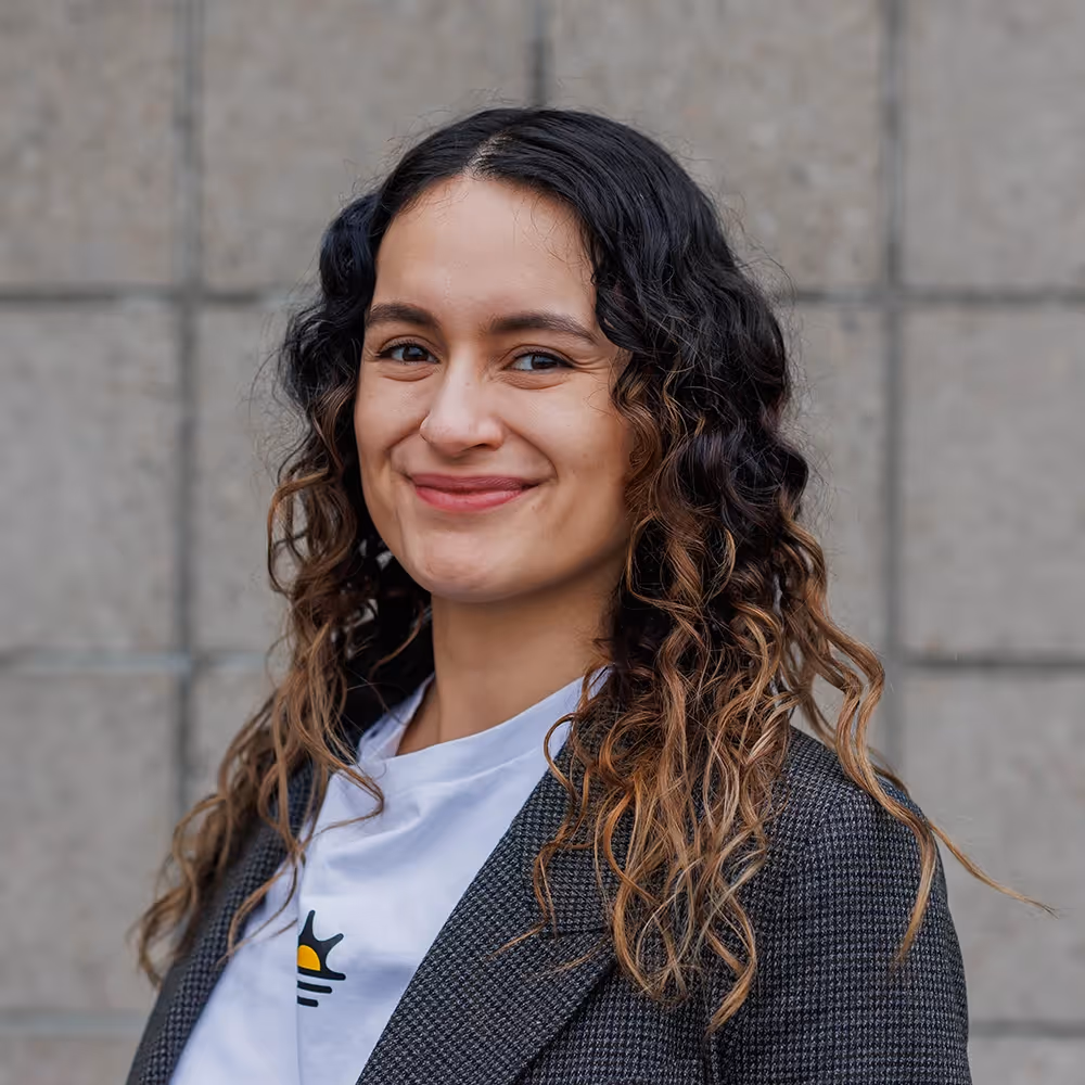 Estefania Hernandez Everday, Builders Studio