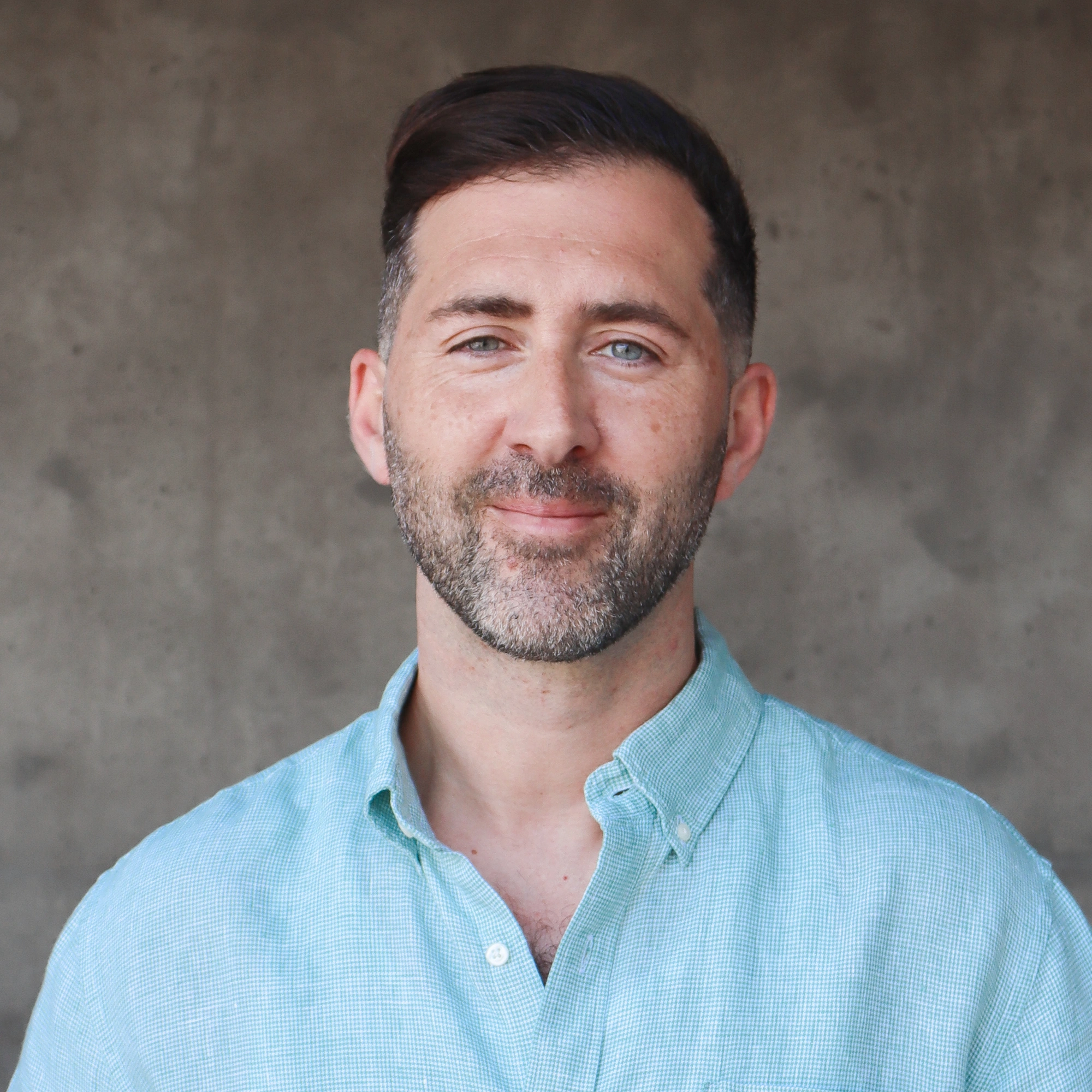 Guillaume Fernandez, Builders Studio